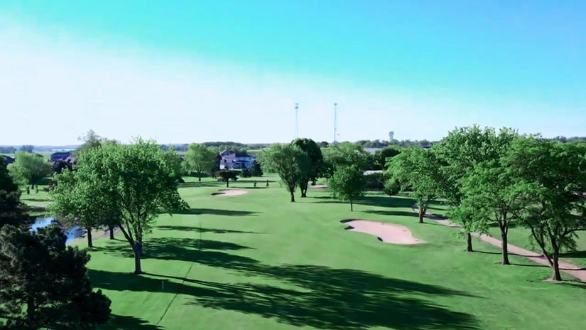 HOLE 11 - PAR 4